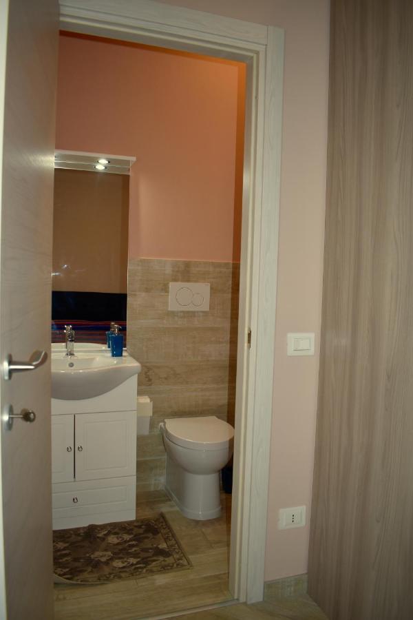 Tra Il Borgo E Il Mare Bed & Breakfast Cervo Exterior photo