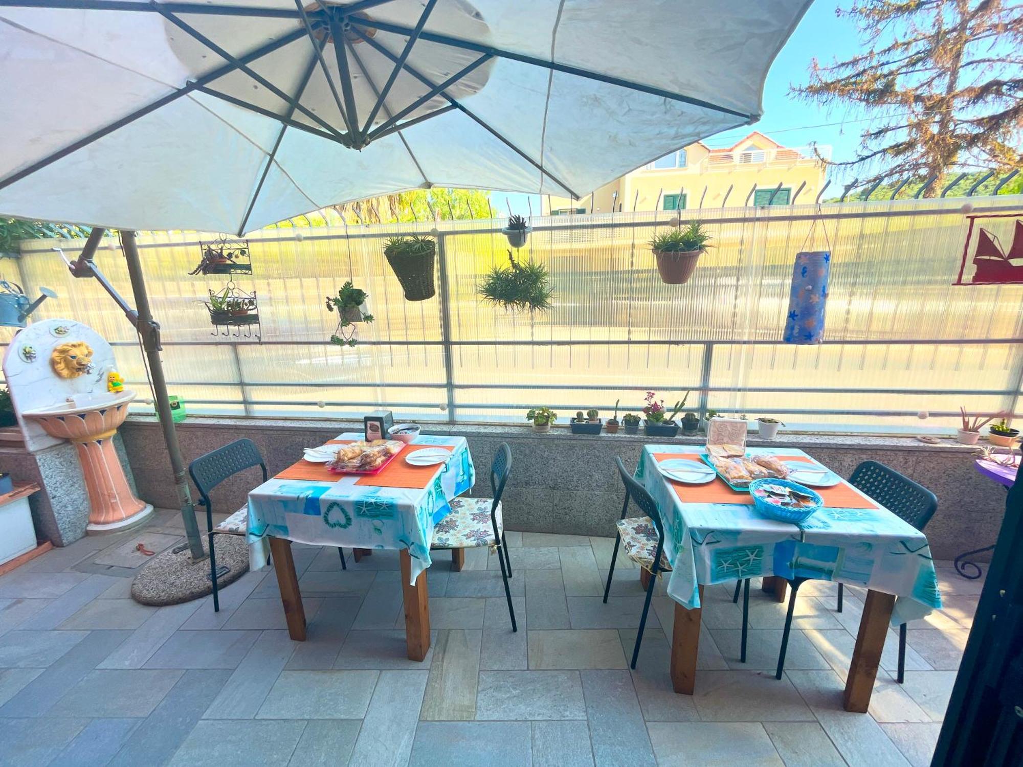 Tra Il Borgo E Il Mare Bed & Breakfast Cervo Exterior photo